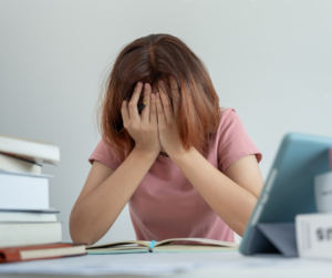 Read more about the article Freedom from Anxiety Series | OBA Hypnosis vs. EMDR